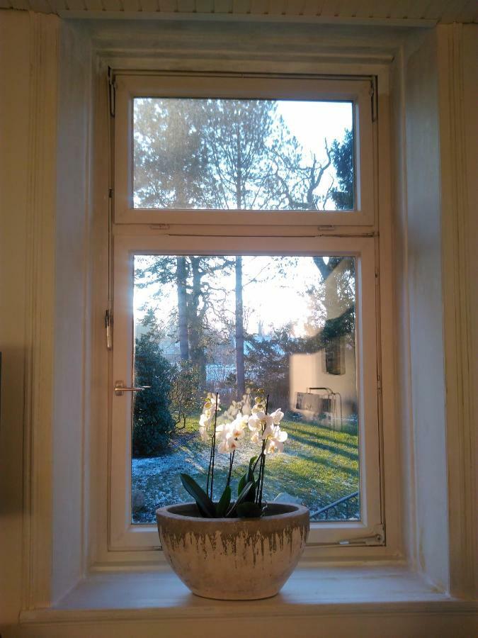 4 Sterne Wohnen "Zum Alten Forsthof" Am Schlosspark, App 1 "Smuck Und Groot" Eutin Exterior foto